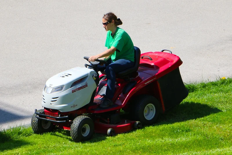 Ride-On Mowers