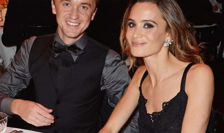 tom felton and phoebe tonkin