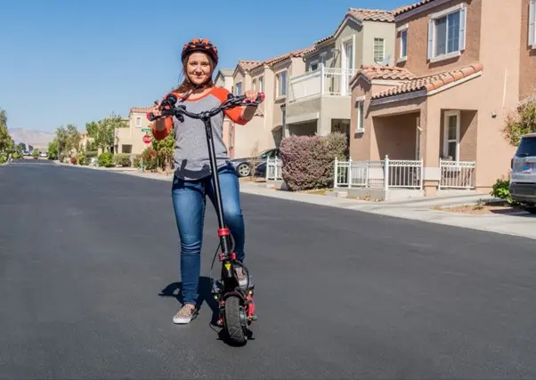 Varla Eagle One dual motor electric scooter