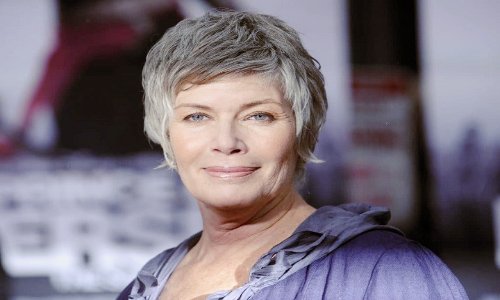 Kelly Mcgillis Net Worth