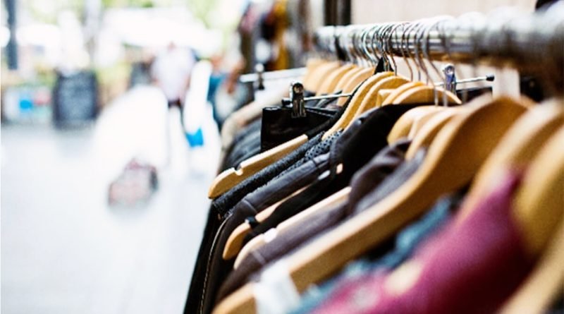 Navigating the Challenges of Running a Clothing Boutique