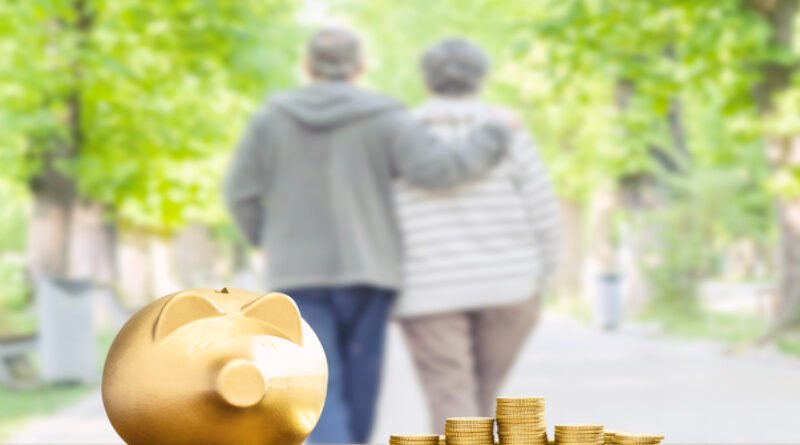 Retire with Ease: Strategies to Lower Your Housing Expenses