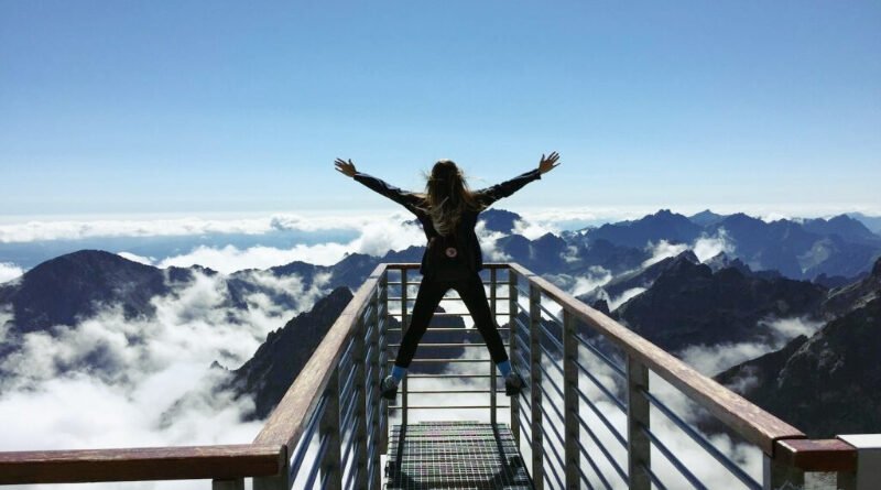 Embracing Solo Travel CreativeCultureTribe: The Empowering Experience of Traveling Alone