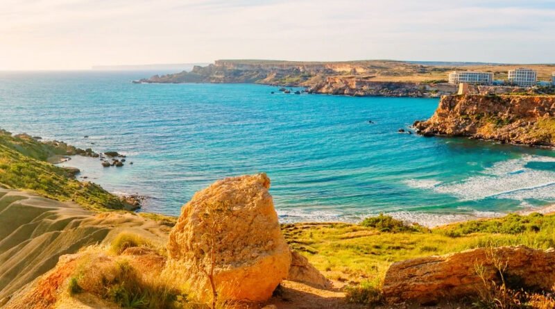 Discovering the Charm of Malta: 7 Reasons to Visit this Hidden Gem in 