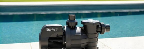 How to Choose the Right Swimming Pool Parts for Your Pool